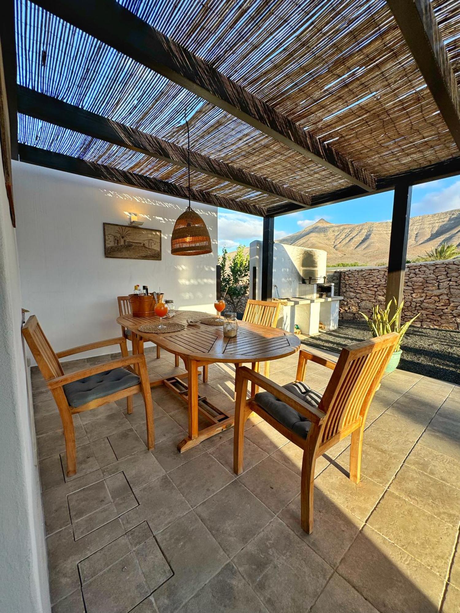 Casa Marisa With Heated Pool & Garden Villa Tindaya Exterior photo