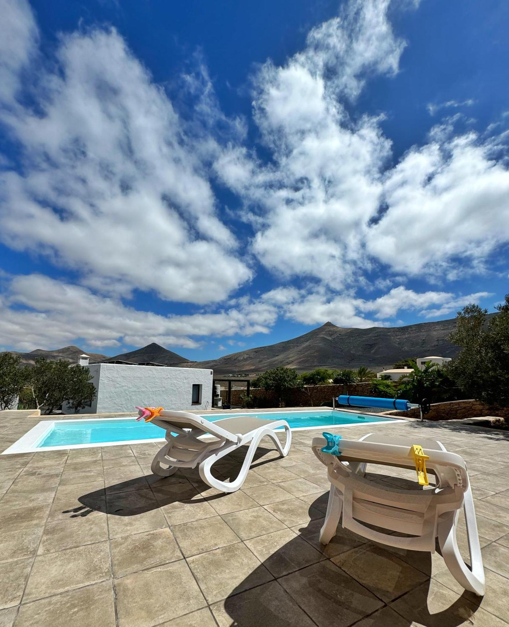 Casa Marisa With Heated Pool & Garden Villa Tindaya Exterior photo